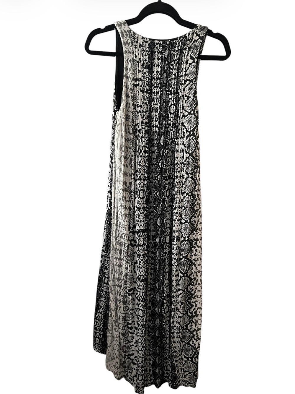 Kenneth Cole New York Pleated Hi-Low Dress | NWT | Size Medium - Picture 2 of 4